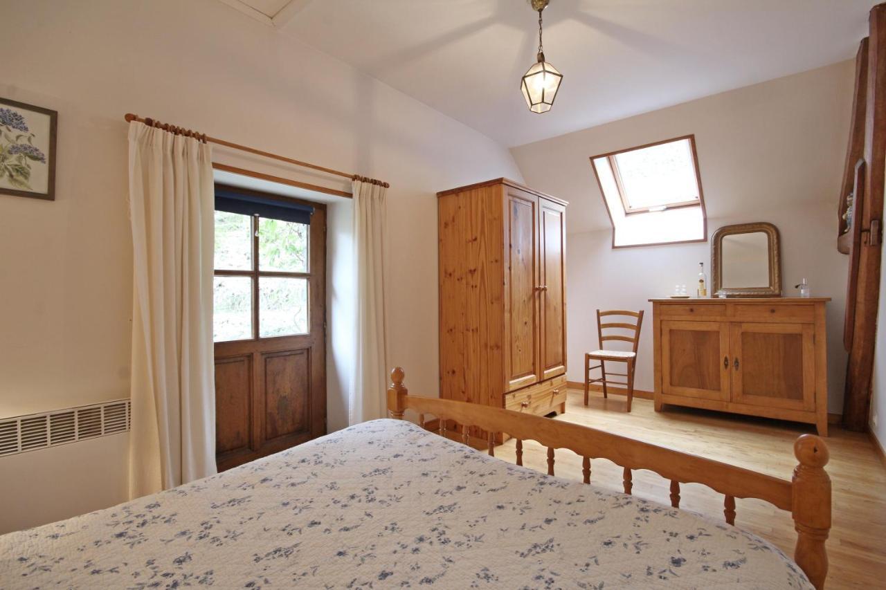 Le Noyer Bed & Breakfast Breuilpont Dış mekan fotoğraf